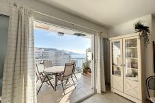 Apartment in Rosas / Roses - Delfin - Piso magnifica vista al mar y Piscina com