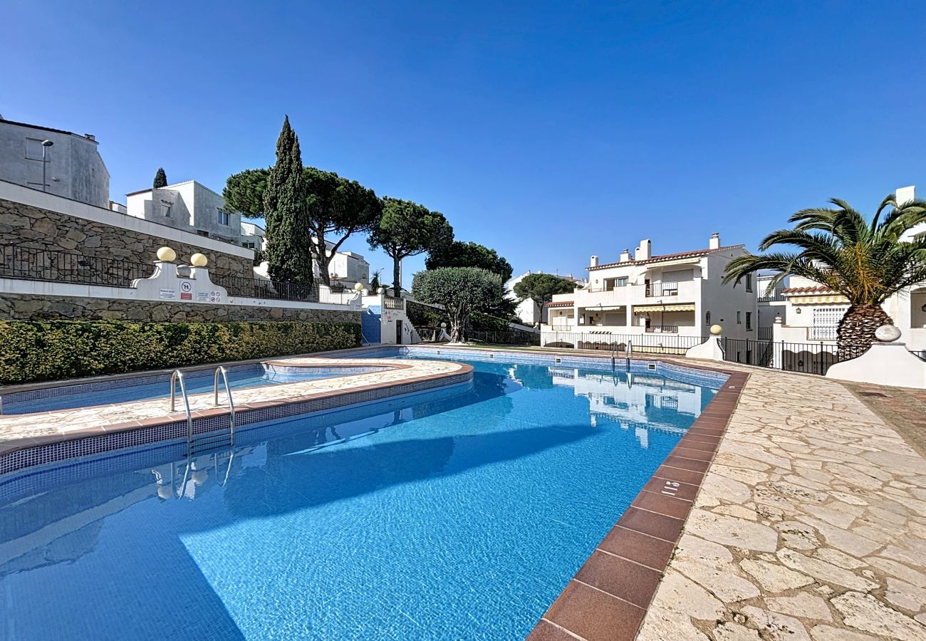 Apartment in Rosas / Roses - JARDINS II BX Rosas / Roses – INTERimmo