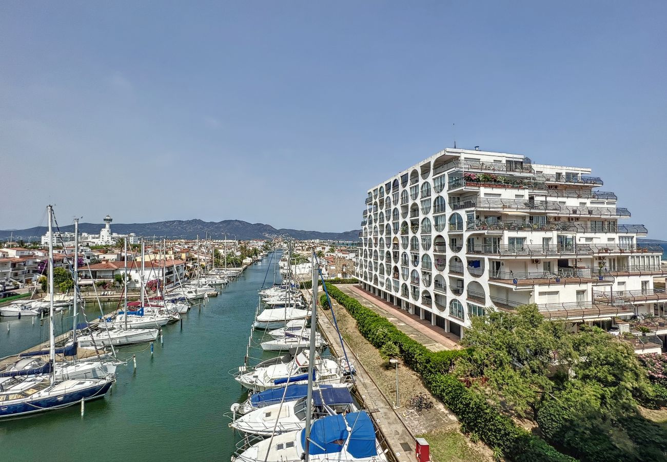 Apartment in Empuriabrava - BAHIA II 317  Empuriabrava – INTERimmo