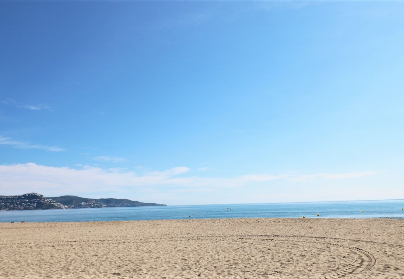 Apartment in Empuriabrava - RESERVA MARENOSTRUM Empuriabrava – INTERimmo