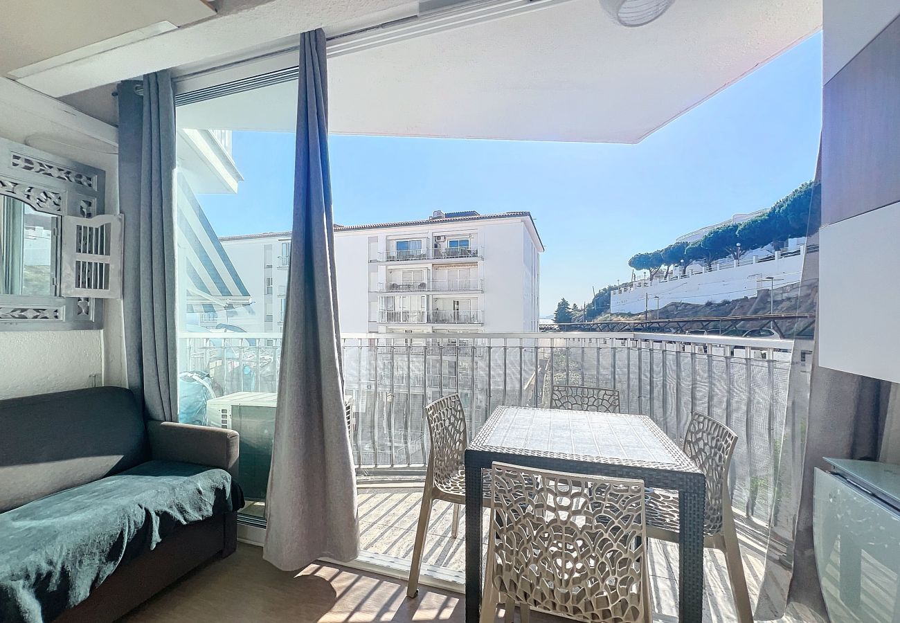 Studio in Rosas / Roses - DELFIN 7K Rosas / Roses – INTERimmo