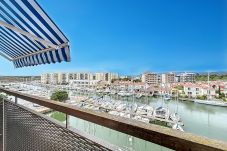 Apartment in Rosas / Roses - B.Marina 410 - Atico un dormitorio vista canal