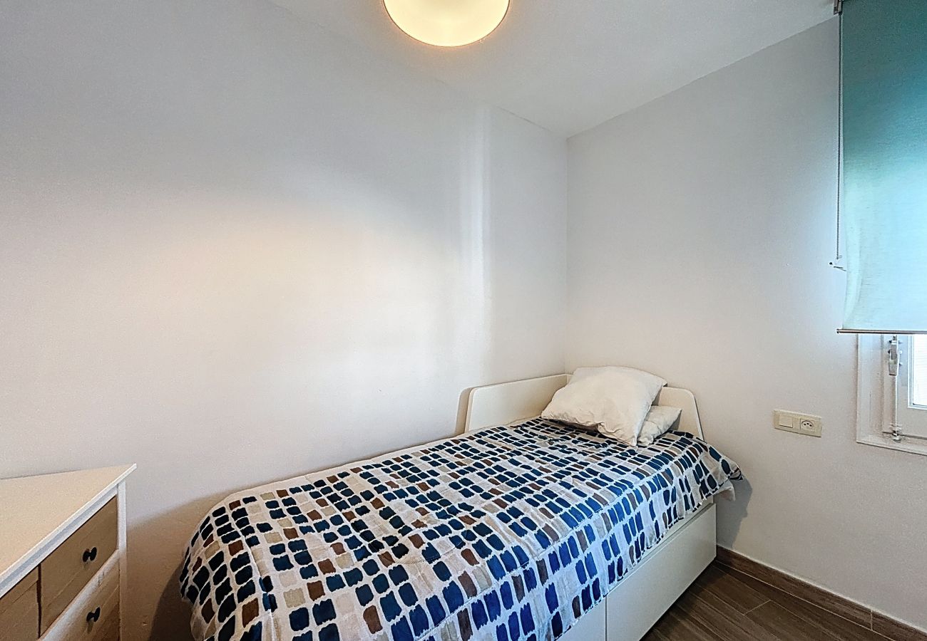 Apartment in Rosas / Roses - CAP NORFEU 60 Location Longue Durée INTERimmo