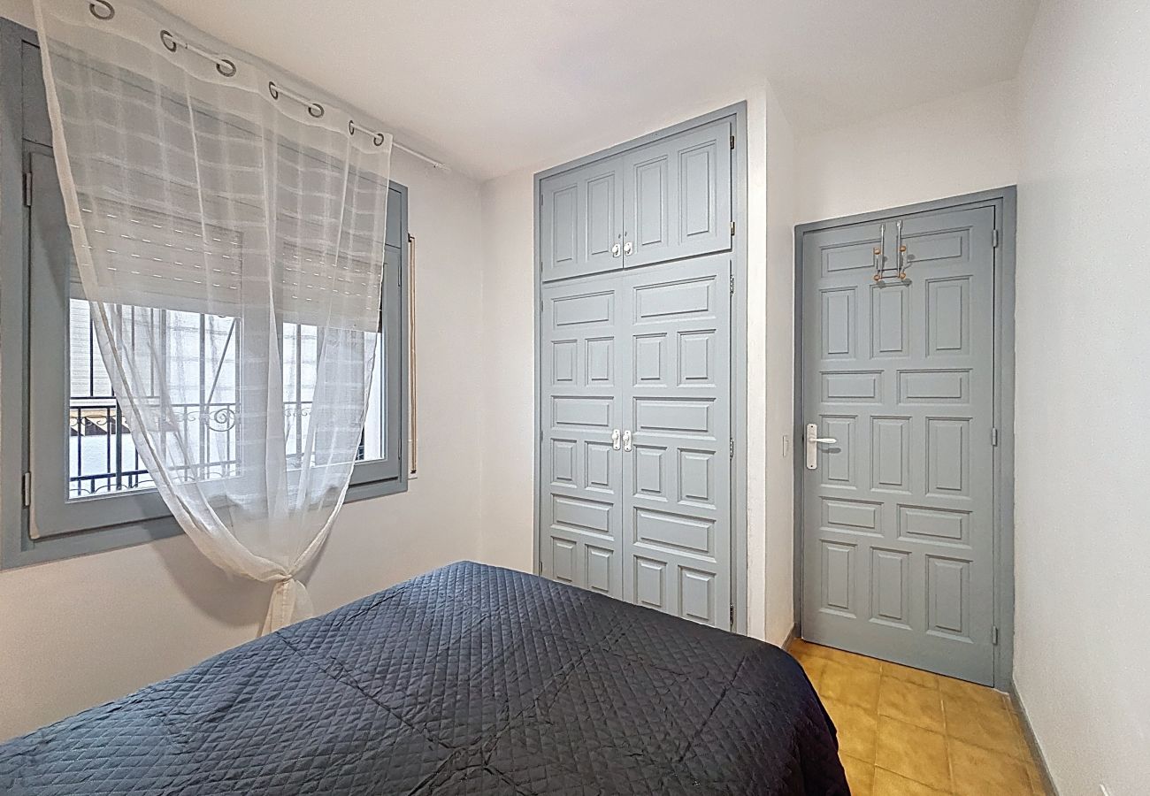 Apartment in Rosas / Roses - JARDINS I BX 27  Rosas / Roses – INTERimmo