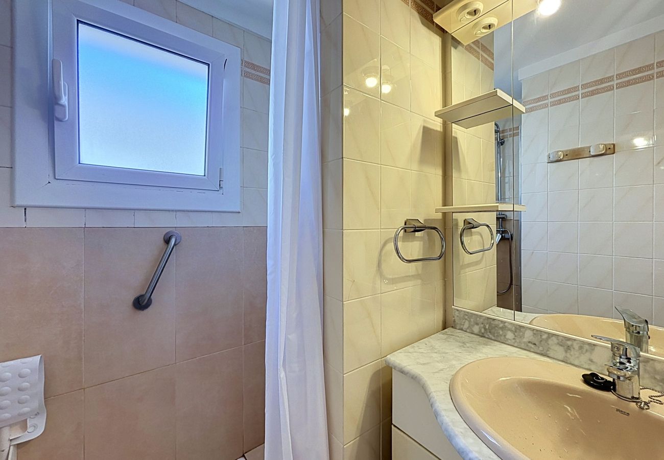 Apartment in Rosas / Roses - JARDINS III 1  1 Rosas / Roses – INTERimmo