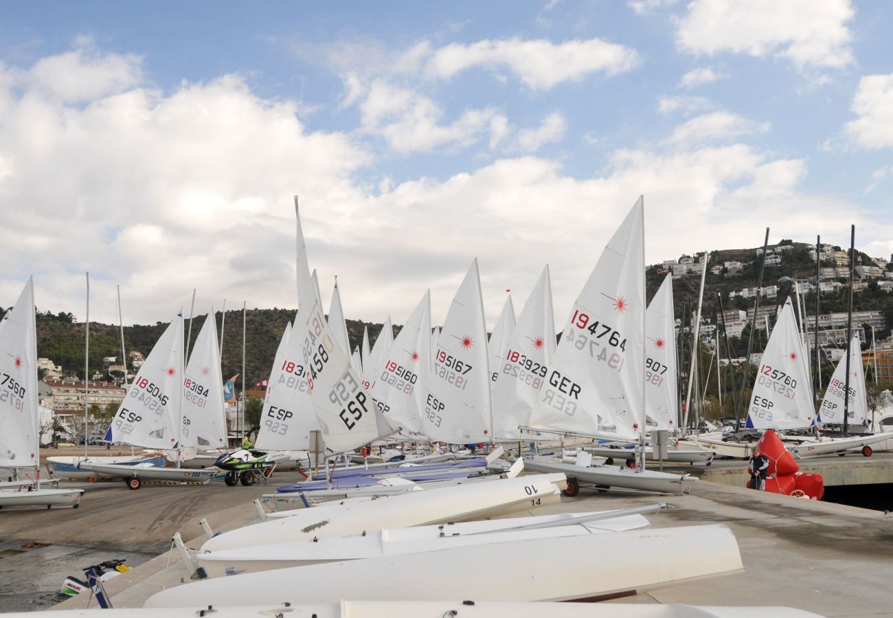 Appartement à Rosas / Roses - R MARINE I GARBI 2 2  Rosas / Roses – INTERimmo