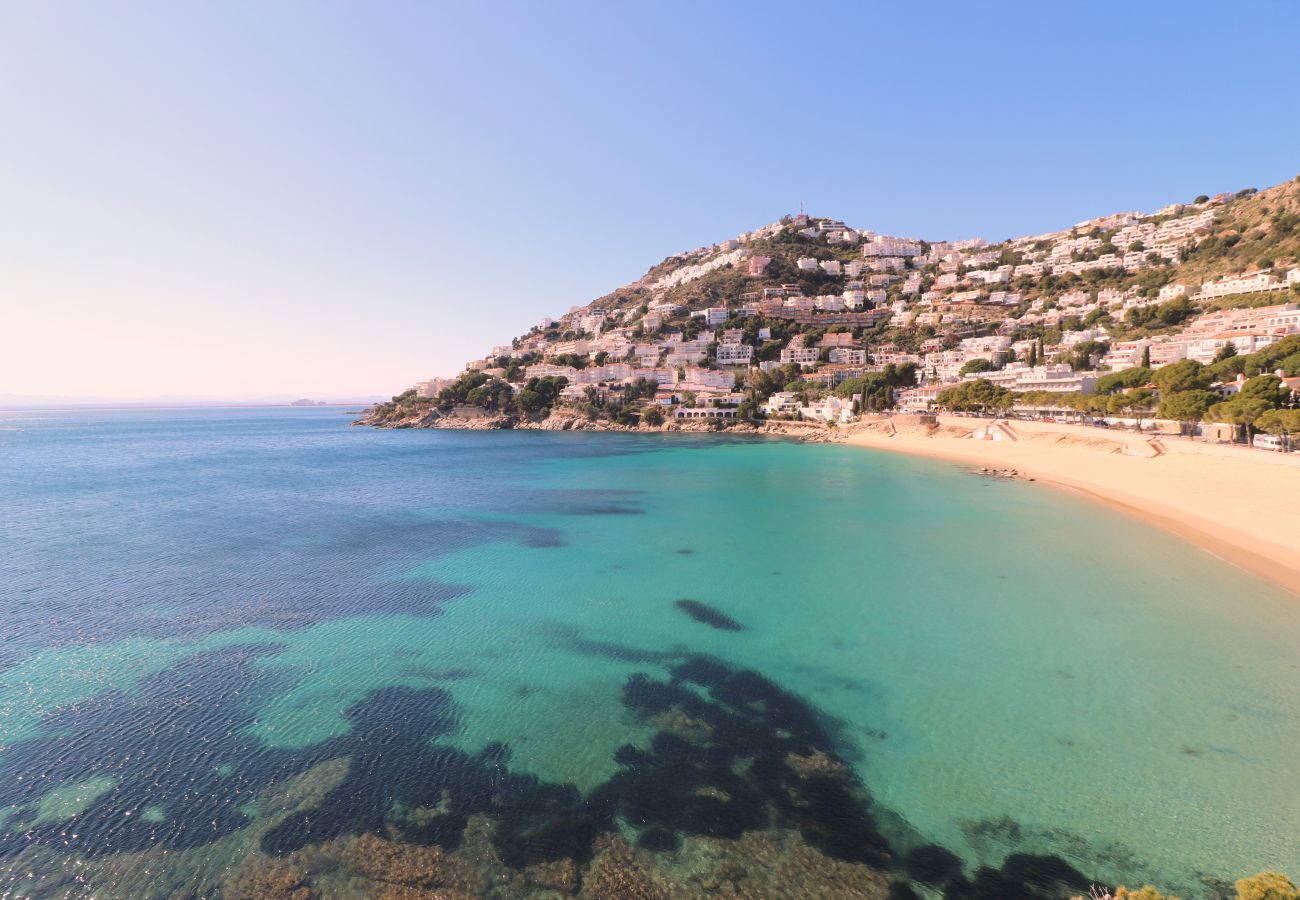 Appartement à Rosas / Roses - R MARINE I GARBI 2 2  Rosas / Roses – INTERimmo