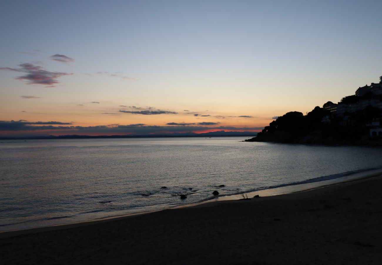 Appartement à Rosas / Roses - RIERA GINJOLERS Rosas / Roses – INTERimmo