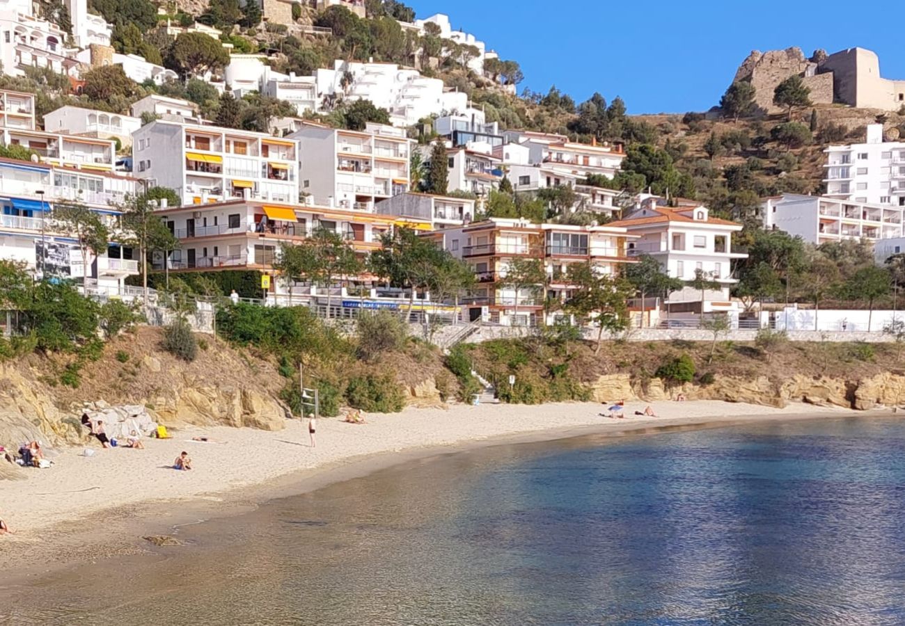 Appartement à Rosas / Roses - LES ROQUES Rosas / Roses – INTERimmo