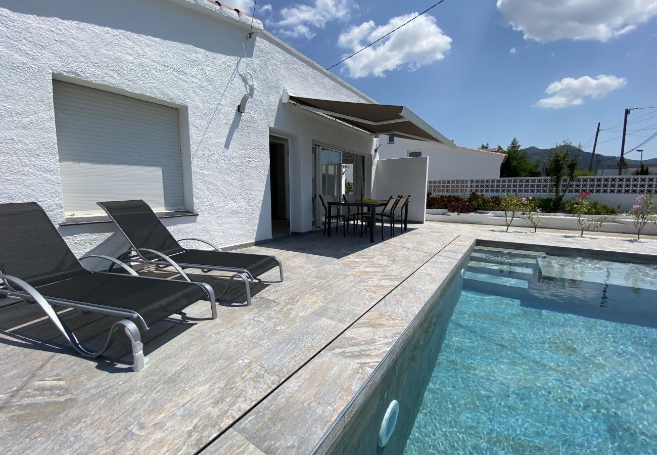 Maison à Rosas / Roses - MONTSIA 7 Rosas / Roses – INTERimmo