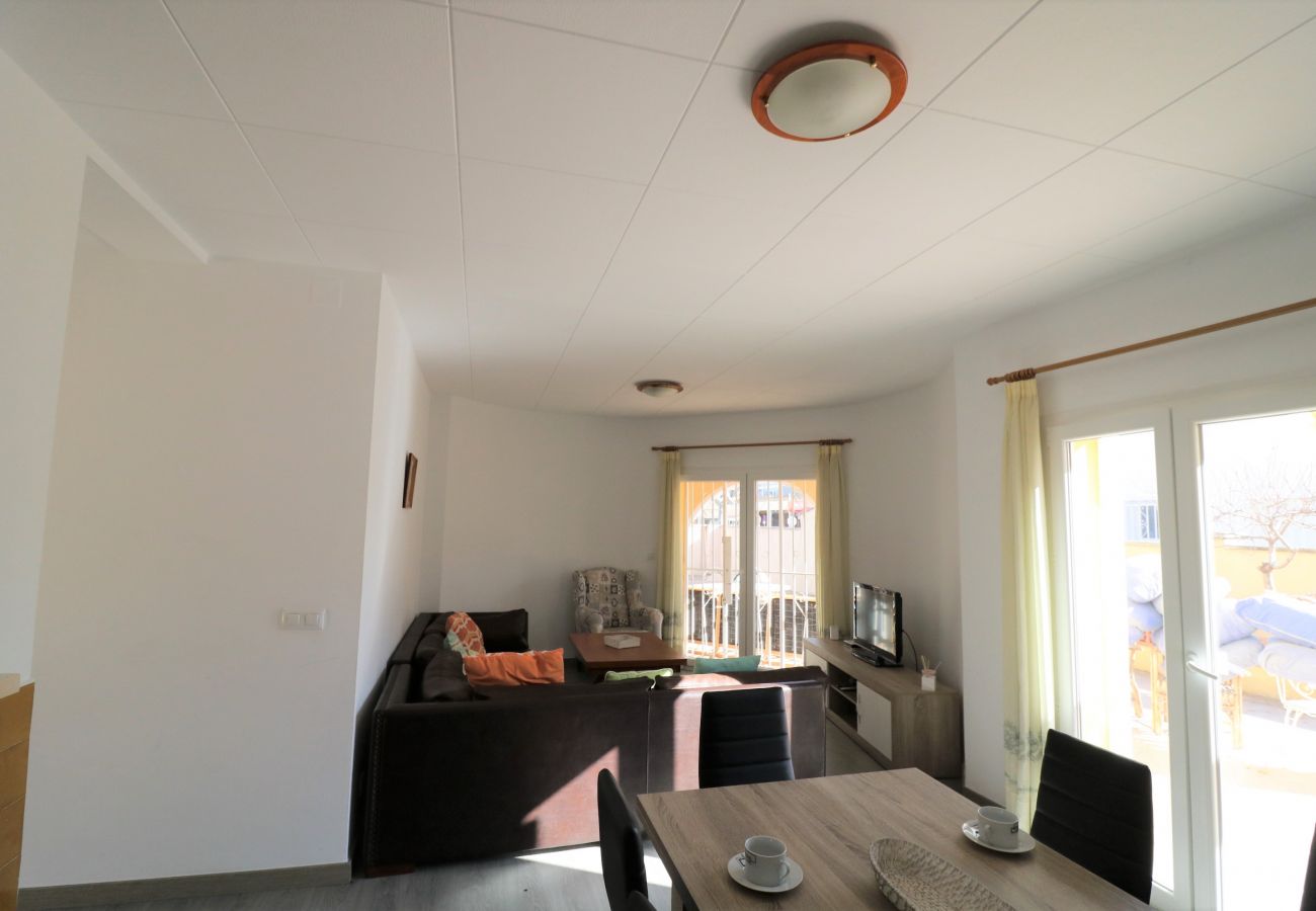 Maison à Empuriabrava - MONTSENY 3 Empuriabrava – INTERimmo