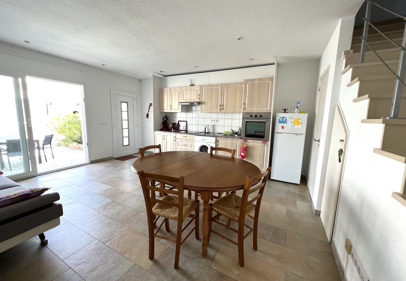 Maison à Empuriabrava - BYBLOS 69A Empuriabrava – INTERimmo