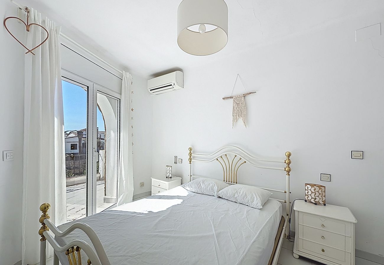Maison à Empuriabrava - VALIRA PISCINE Empuriabrava – INTERimmo