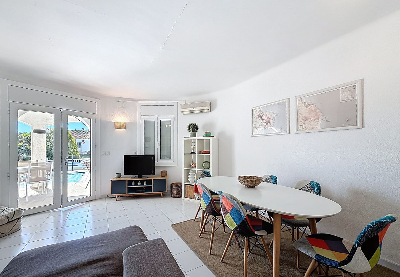Maison à Empuriabrava - VALIRA PISCINE Empuriabrava – INTERimmo