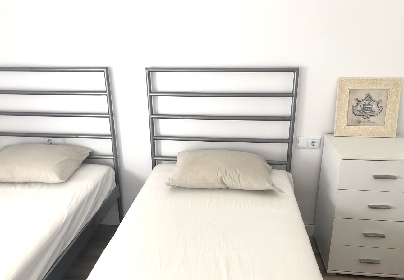 Appartement à Rosas / Roses - PUIG ROM 2 Location Longue Durée INTERimmo