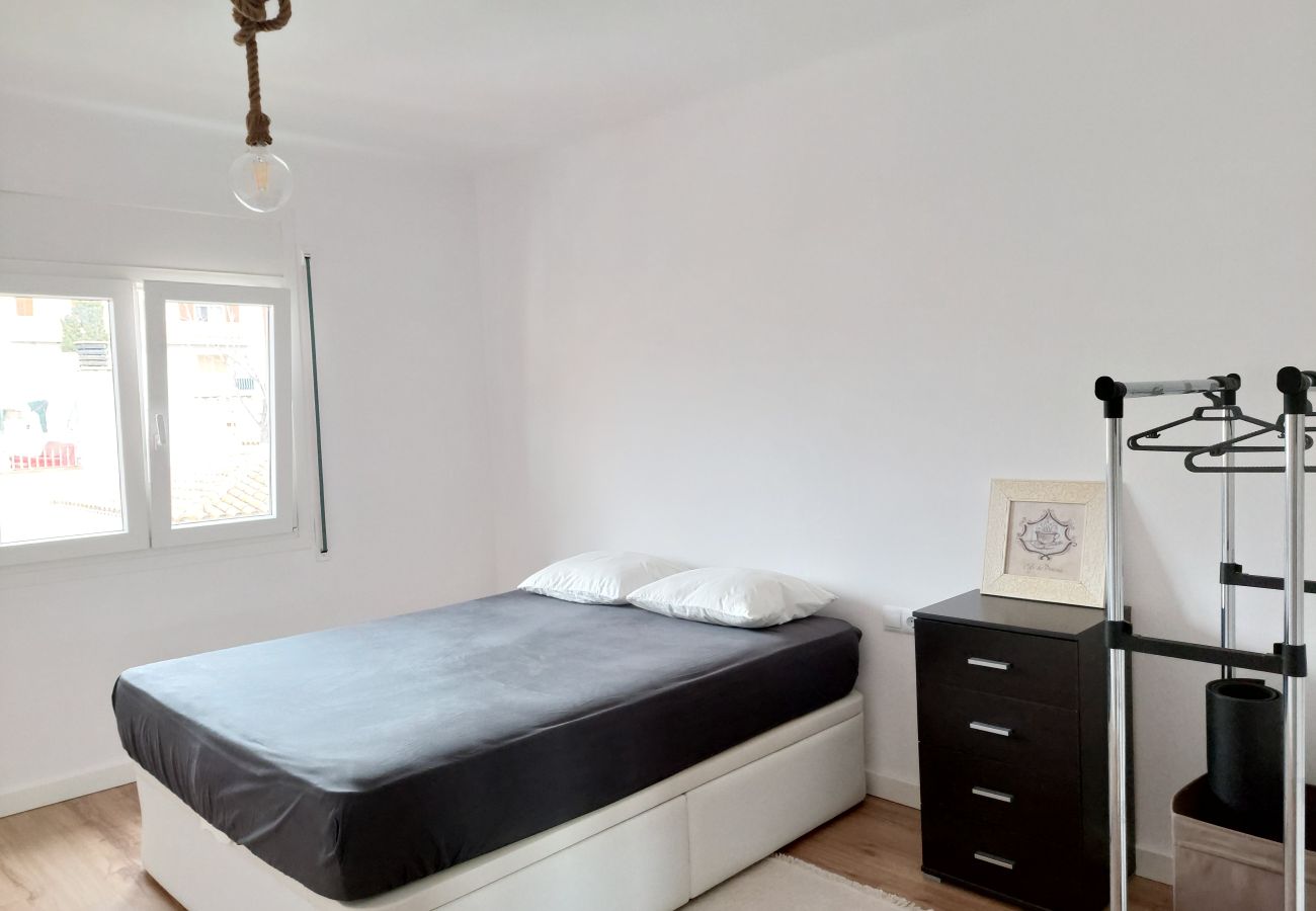 Appartement à Rosas / Roses - PUIG ROM 2 Location Longue Durée INTERimmo