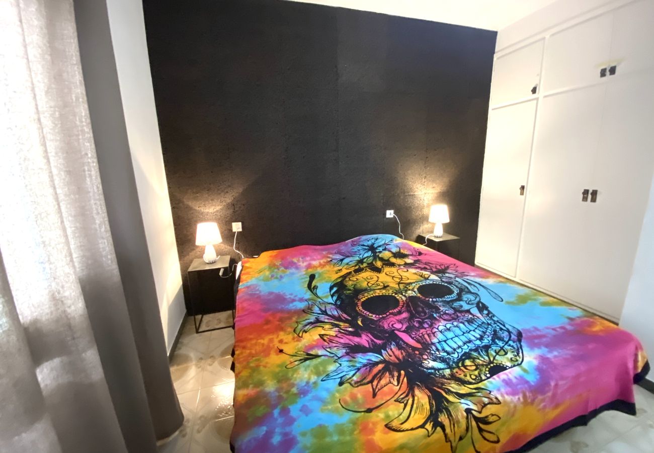 Appartement à Empuriabrava - PORT EMPORDA 28BA  Location Longue Durée INTERimmo