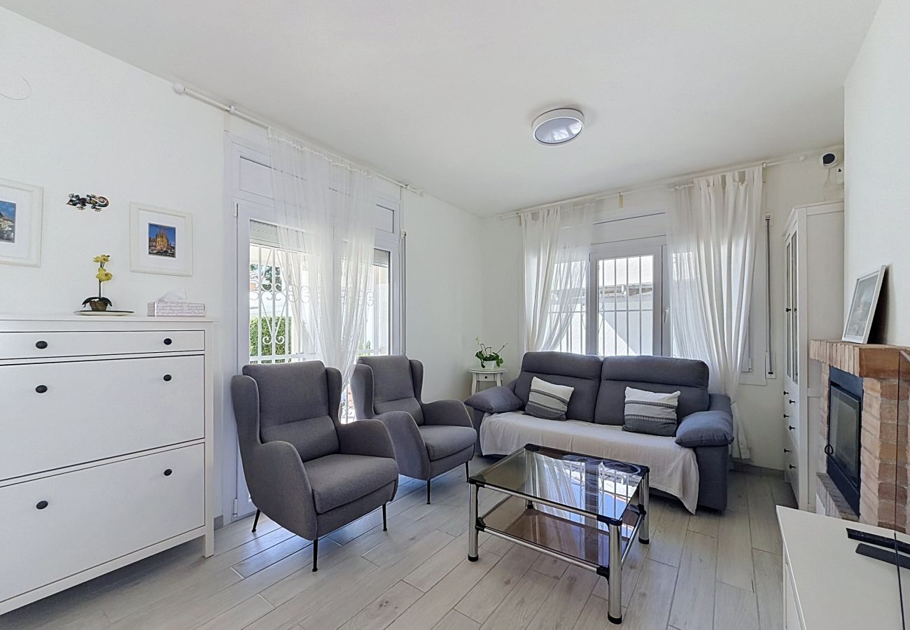 Maison à Empuriabrava - REQUESENS 116 Empuriabrava – INTERimmo