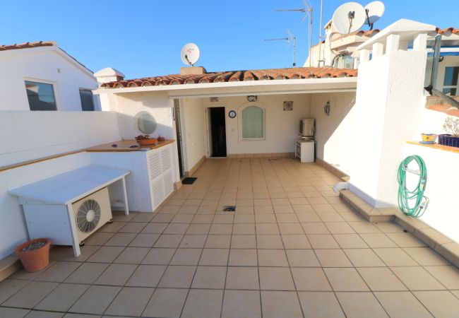 Apartament en Empuriabrava - CAVALL DE MAR - Piso, vista al puerto