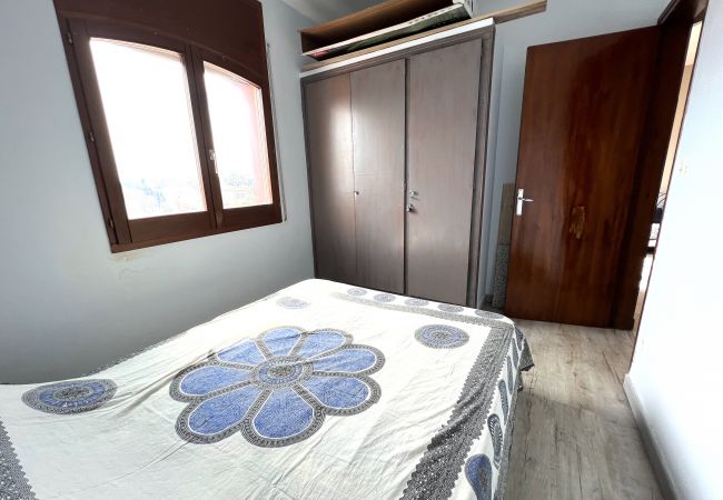 Apartament en Empuriabrava - SAN MORI 4-5 - Piso grande terraza y 3 habitacione