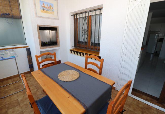 Apartament en Rosas / Roses - Jardins III B 2 - Piso con vista al mar y piscina