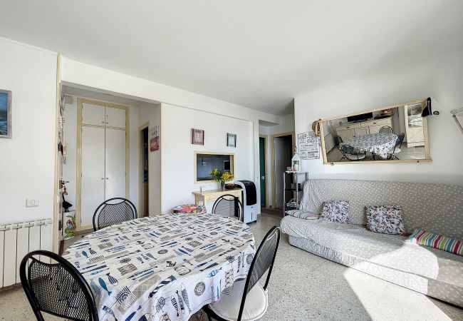 Apartament en Rosas / Roses - Delfin - Piso magnifica vista al mar y Piscina com