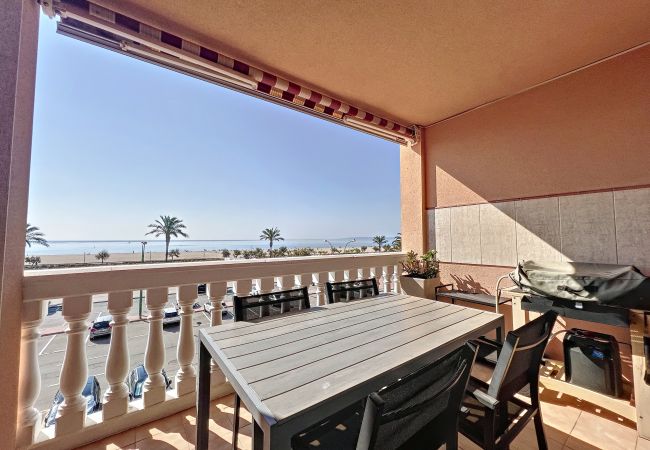 Apartament en Empuriabrava - Reserva Marenostrum - Magnifico piso  1era linea d