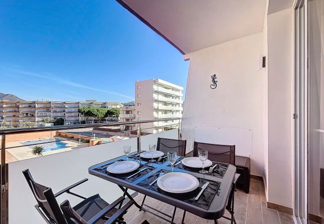 Apartament en Rosas / Roses - Sirena 2 2-Bonito piso, a 300Mts de la playa