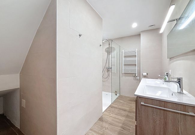 Casa en Rosas / Roses - ROSALES – Casa vistas al mar y piscina comunitari