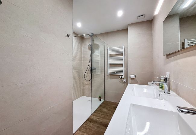 Casa en Rosas / Roses - ROSALES – Casa vistas al mar y piscina comunitari
