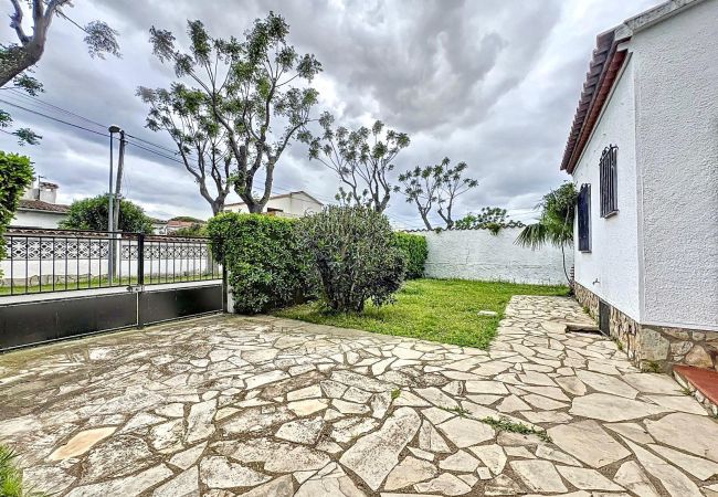 Villa à Empuriabrava - Requesens - Casa en Empuriabrava