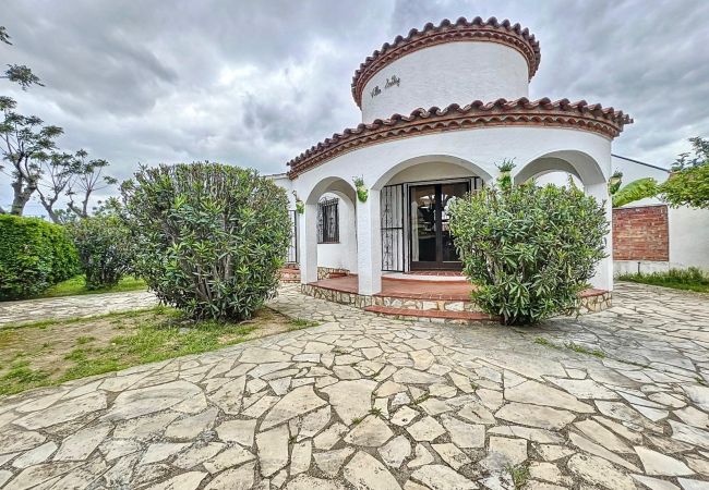 Villa à Empuriabrava - Requesens - Casa en Empuriabrava