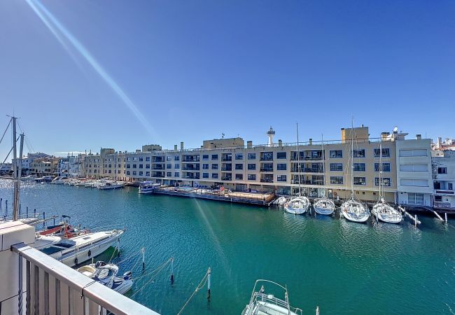 Appartement à Empuriabrava - PORT MOXO 4 2B - BEAU DUPLEX vue canal