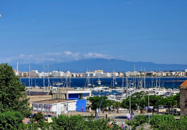 Appartement à Rosas / Roses - RocMar Piso vista al mar, Cerca playa y centro