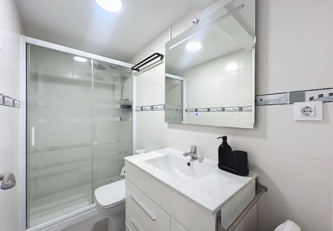 Appartement à Empuriabrava - KARINA 19G-Piso Moderno, Muy cerca de la playa