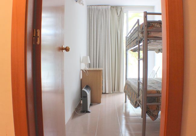 Apartment in Rosas / Roses - RHODE 1 Piso, 1ª linea de mar, Roses, Free Wifi