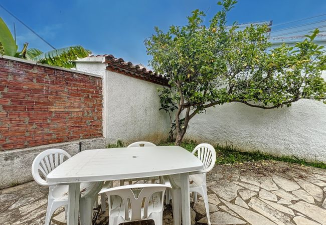 Villa in Empuriabrava - Requesens - Casa en Empuriabrava