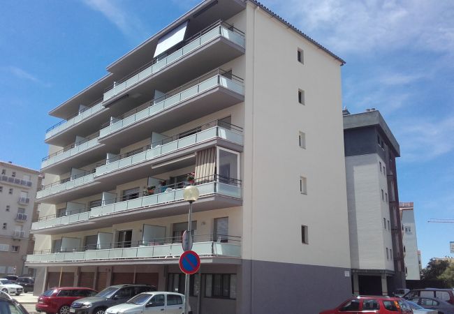 Apartment in Rosas / Roses - ROSES I - Piso con vista al mar y parking privado