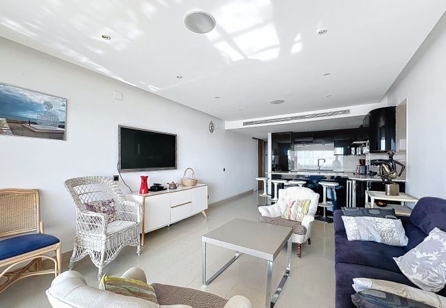 Apartment in Empuriabrava - PORT GREC - Apt vue port et montagne