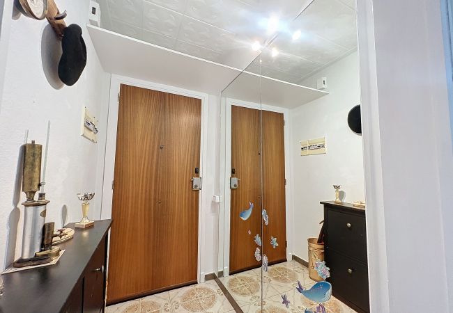 Apartment in Empuriabrava - PORT EMPORDA 28BA - Piso con  preciosa vista al pu