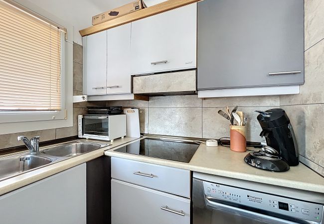 Apartment in Empuriabrava - PORT MOXO 4 2B - BEAU DUPLEX vue canal