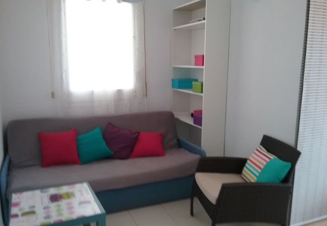 Apartment in Rosas / Roses - Sol y Playa 4-1 / Piso muy bonito y reformado con