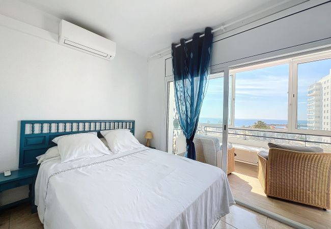 Apartment in Rosas / Roses - Gran Canal - Apartamento visto al mar, 50 M de la