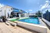 House in Rosas / Roses - Montsia 19 - Casa con piscina privada, Roses