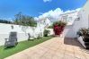 House in Rosas / Roses - Montsia 19 - Casa con piscina privada, Roses