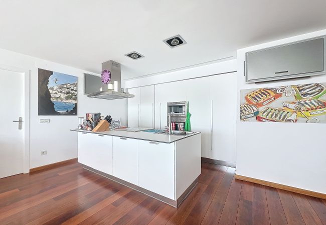 Apartment in Rosas / Roses - Canyelles 45 - Magnifico Loft, vista al mar