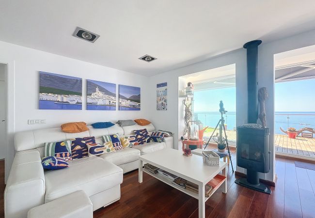 Apartment in Rosas / Roses - Canyelles 45 - Magnifico Loft, vista al mar