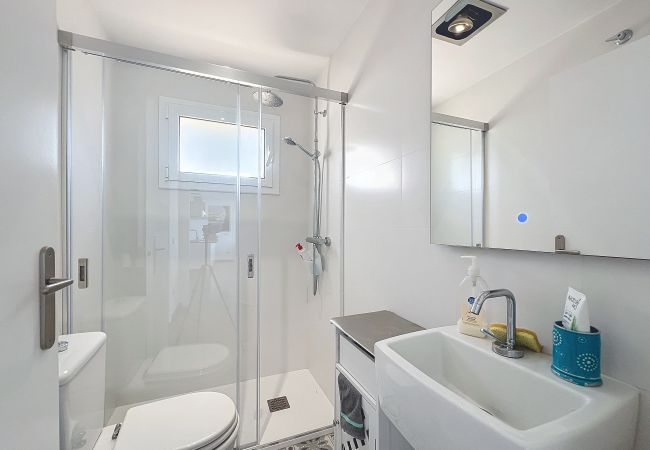 Apartment in Rosas / Roses - Canyelles 45 - Magnifico Loft, vista al mar