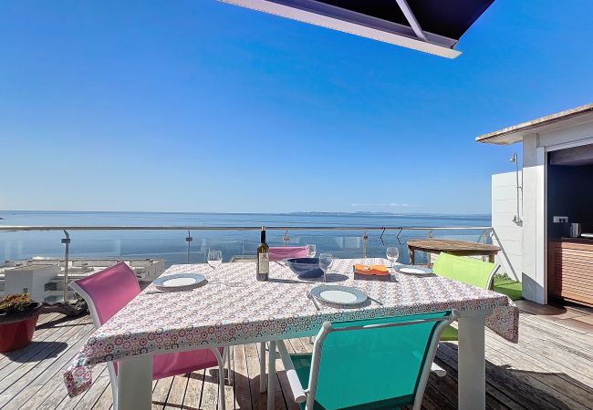 Apartment in Rosas / Roses - Canyelles 45 - Magnifico Loft, vista al mar