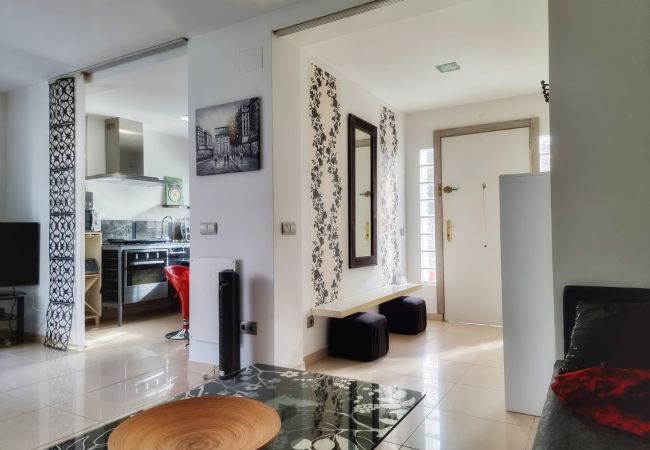 Villa in Rosas / Roses - Urgell  - Casa con jardín y dos habitaciones